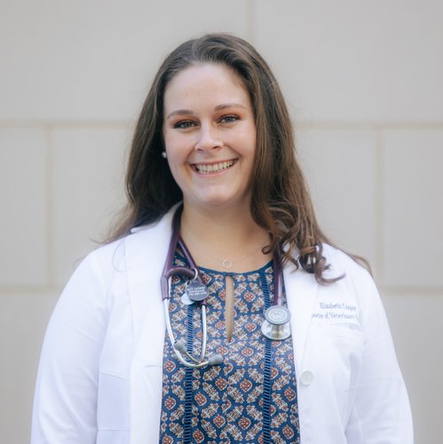 Elizabeth Czapor, DVM